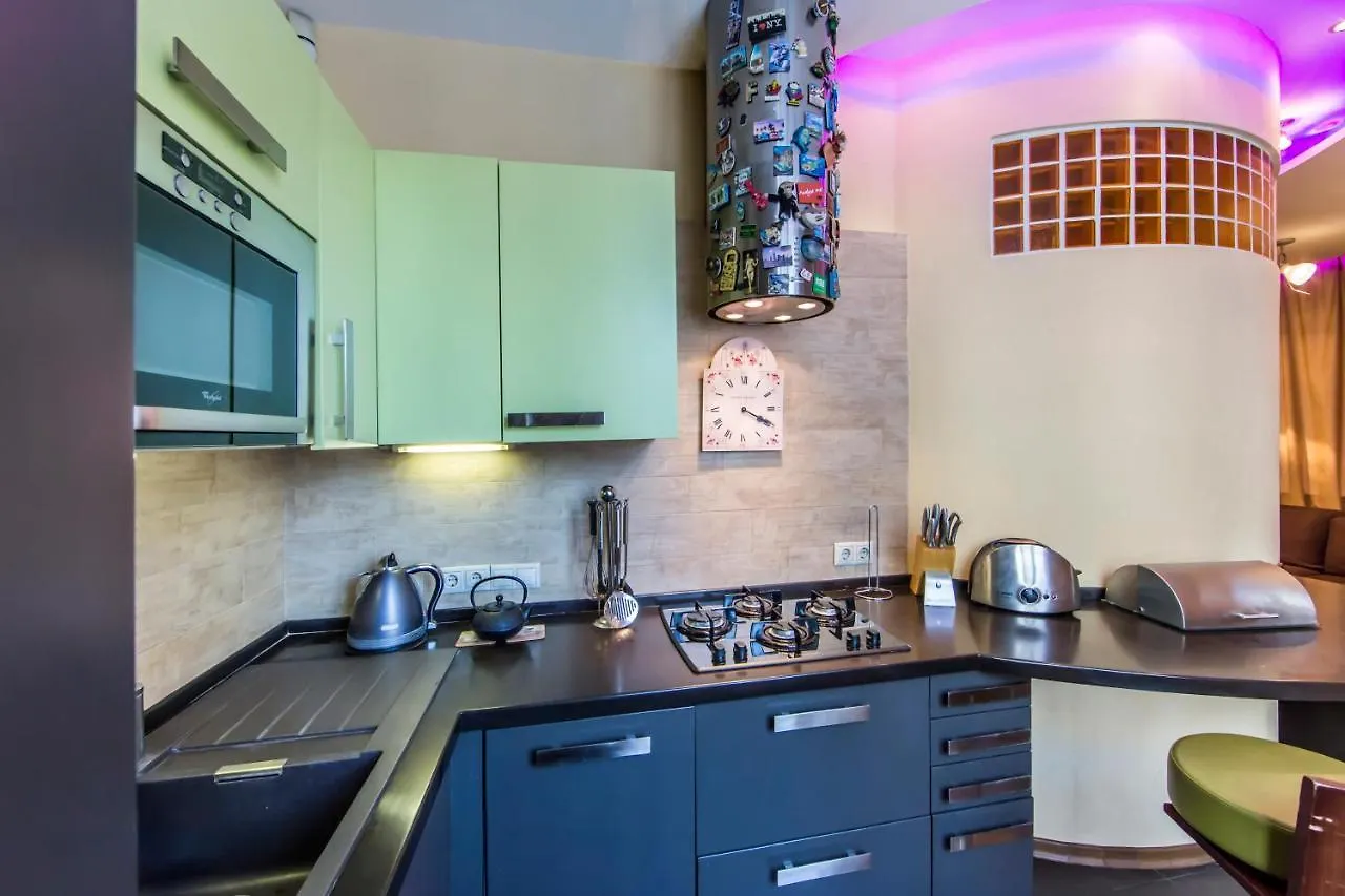 Kresatik Street City Center For Big Family Kijev Apartman