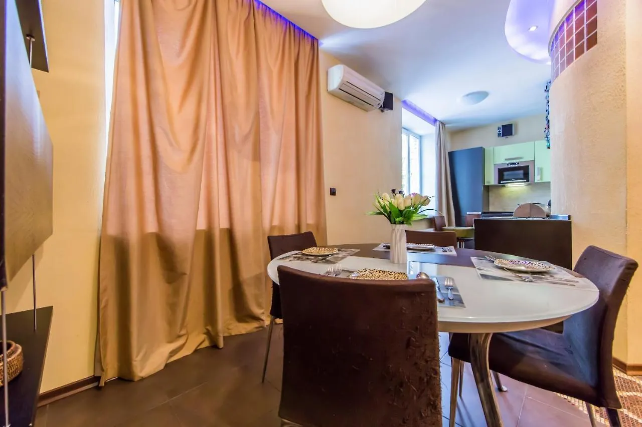 Kresatik Street City Center For Big Family Kijev Apartman
