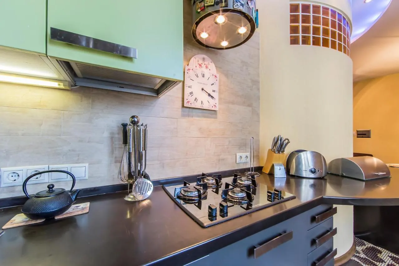 Kresatik Street City Center For Big Family Kiev Appartement